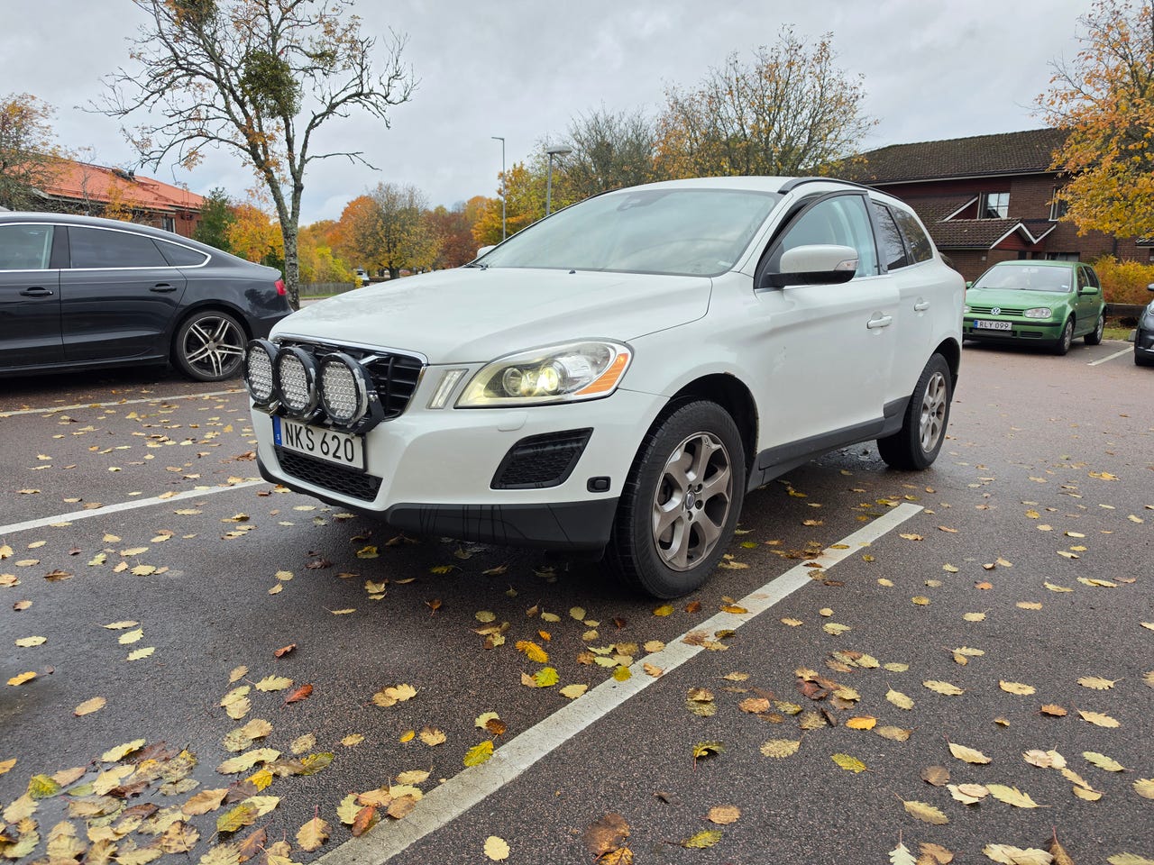 Volvo XC60 2013 – bild 1 av 6