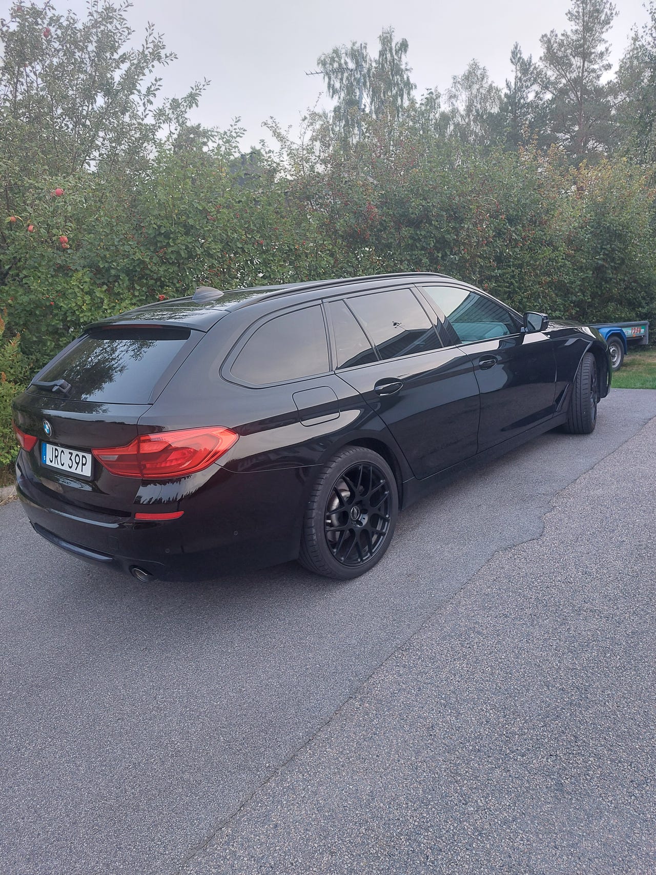 BMW 520d 2019 – bild 1 av 2