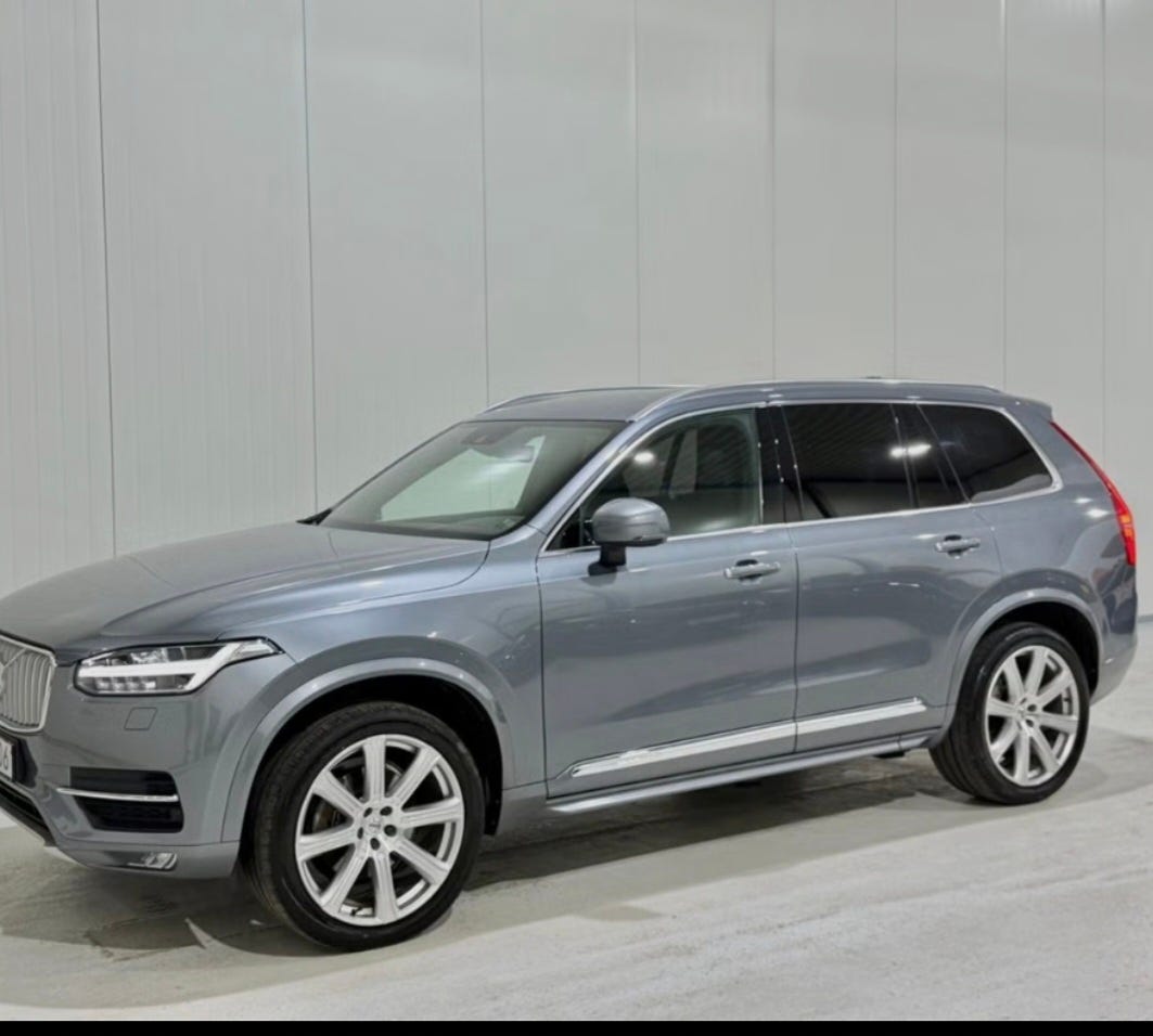 Volvo XC90 2017 – bild 1 av 2