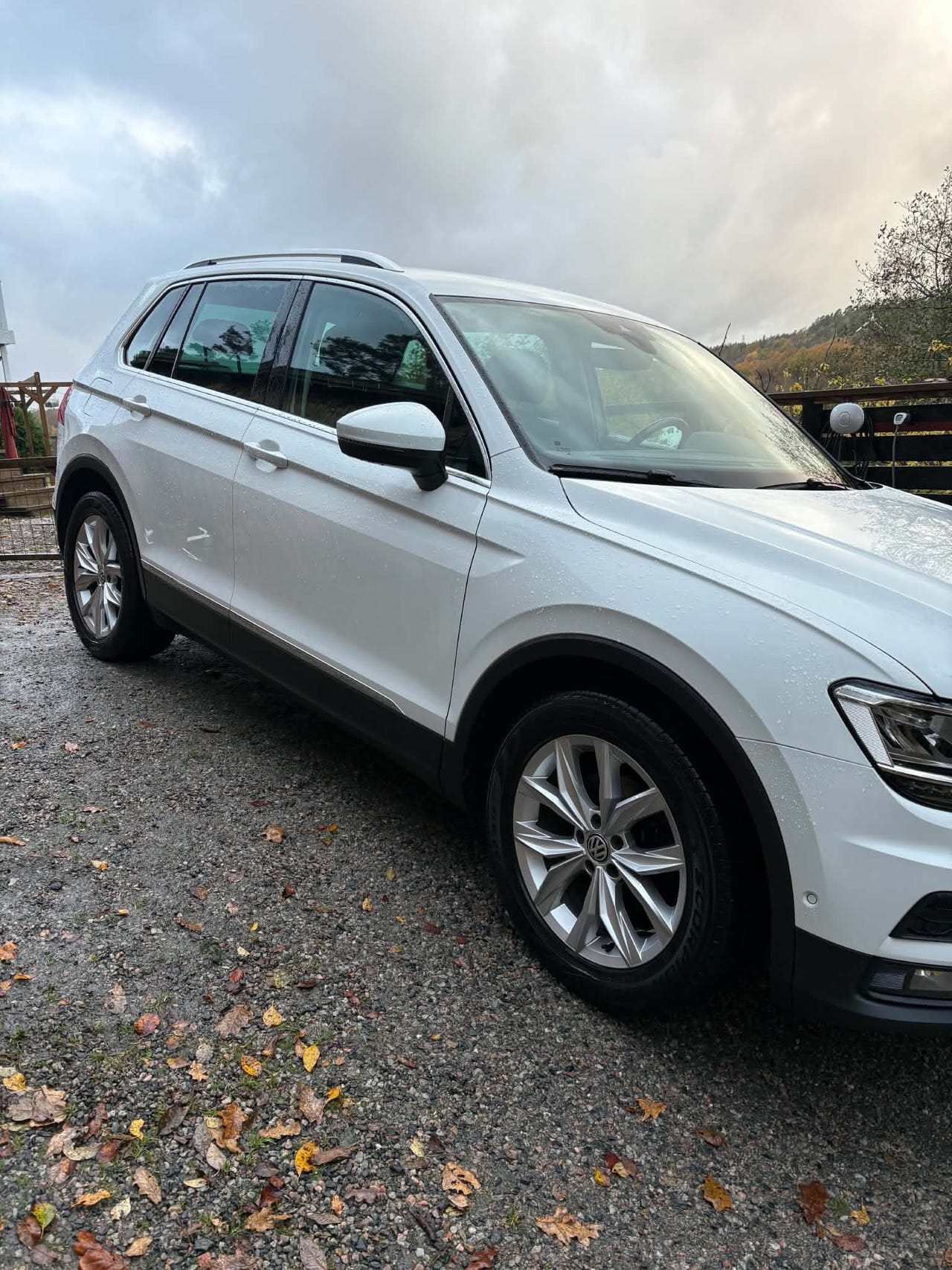 Volkswagen Tiguan 2018 – bild 1 av 8