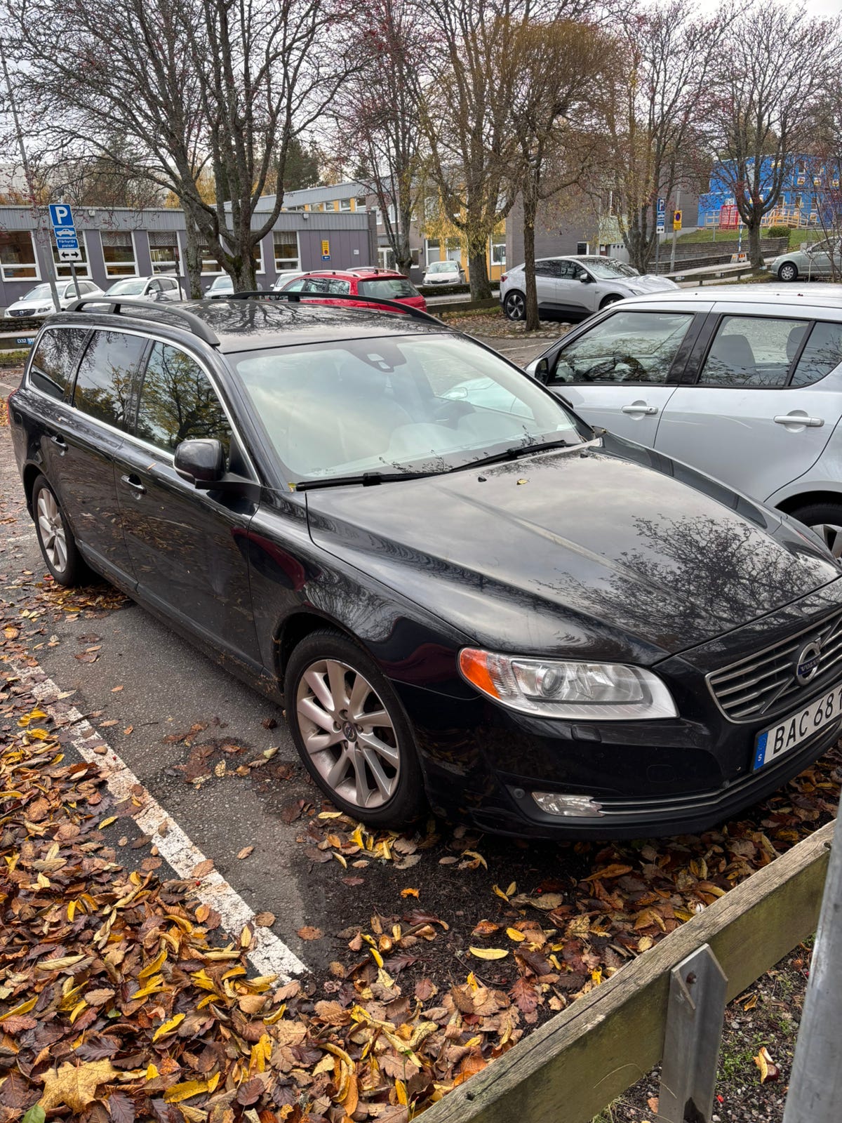 Volvo V70 2014 – bild 1 av 6