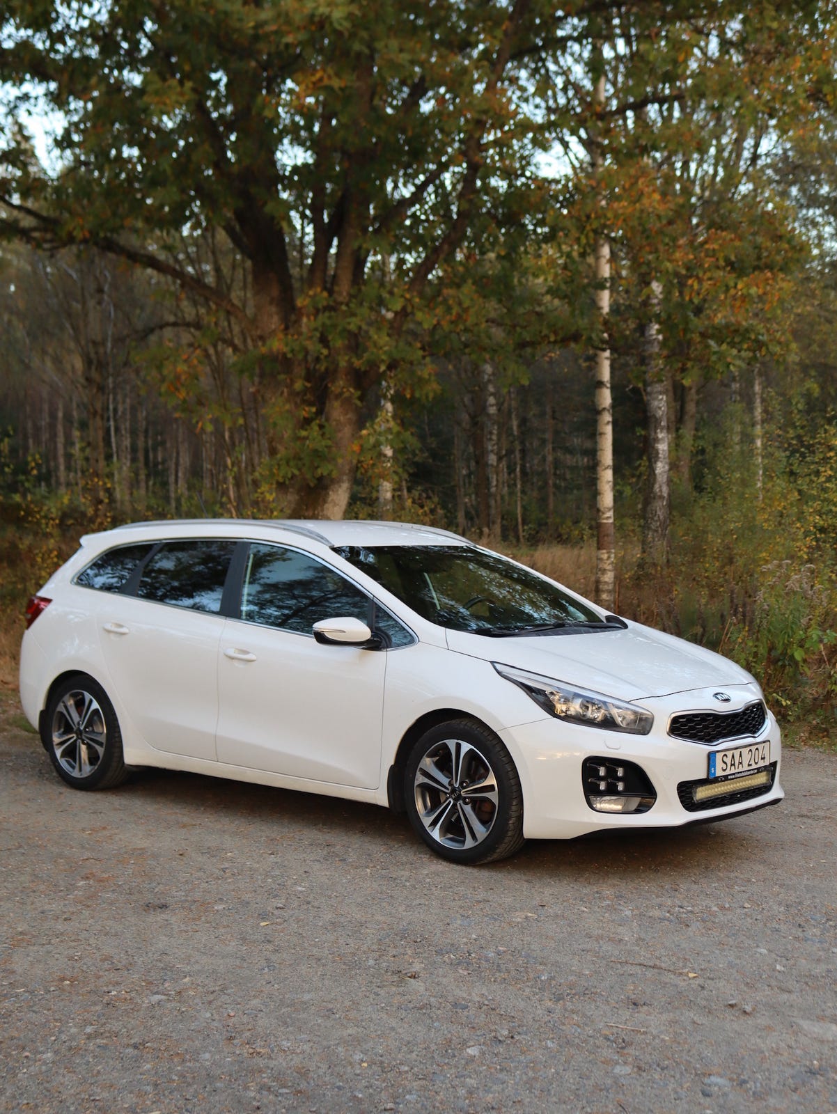 Kia Ceed 2016 – bild 1 av 8