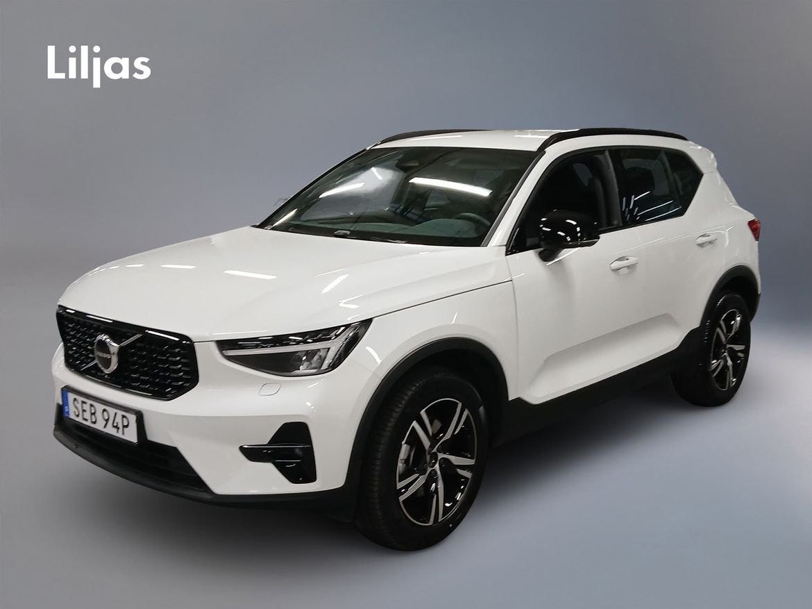Volvo XC40 2026 – bild 1 av 8