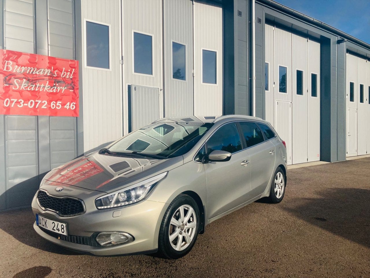 Kia Ceed 2013 – bild 1 av 8