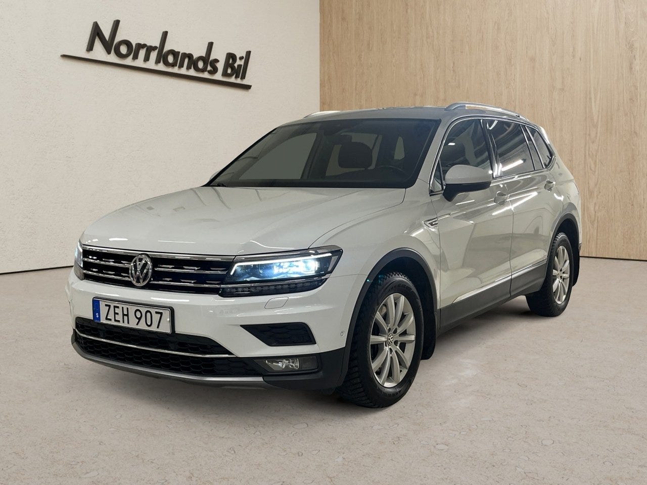 Volkswagen Tiguan Allspace 2018 – bild 1 av 7