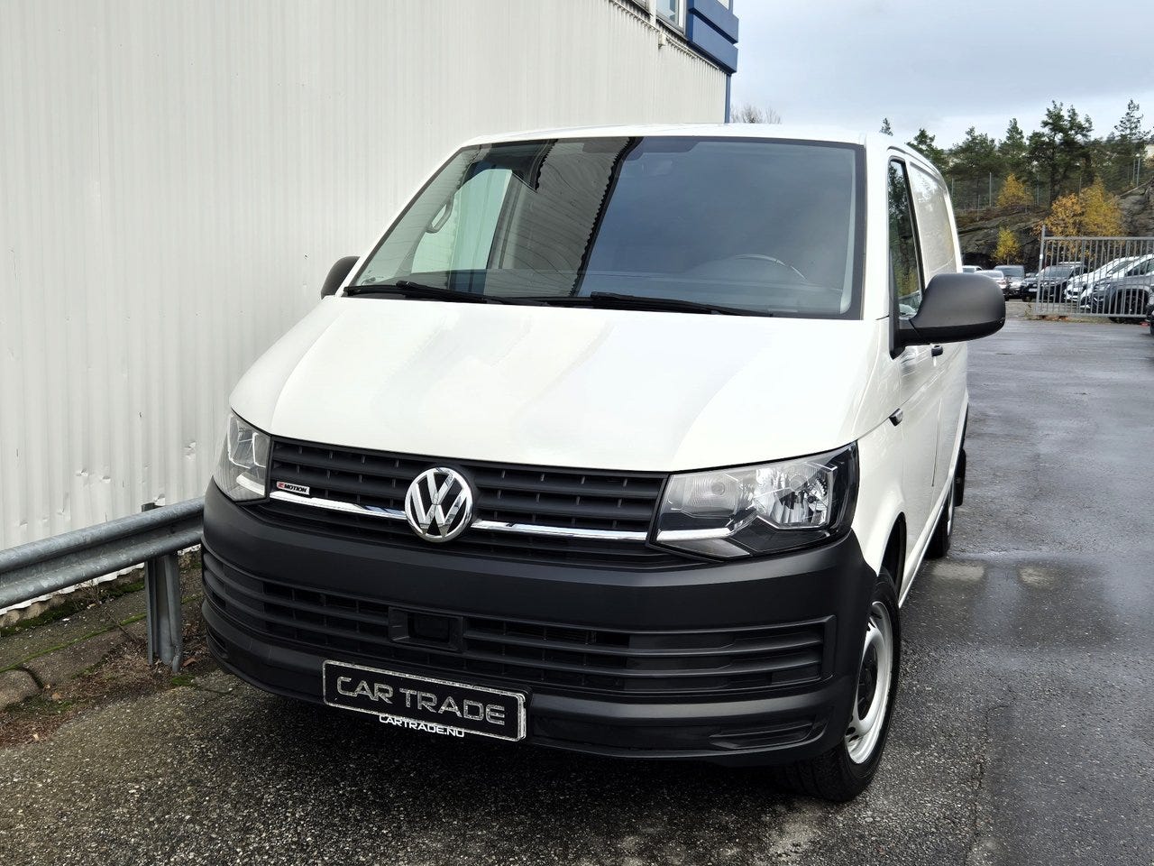 Volkswagen Transporter 2019 – bild 1 av 24