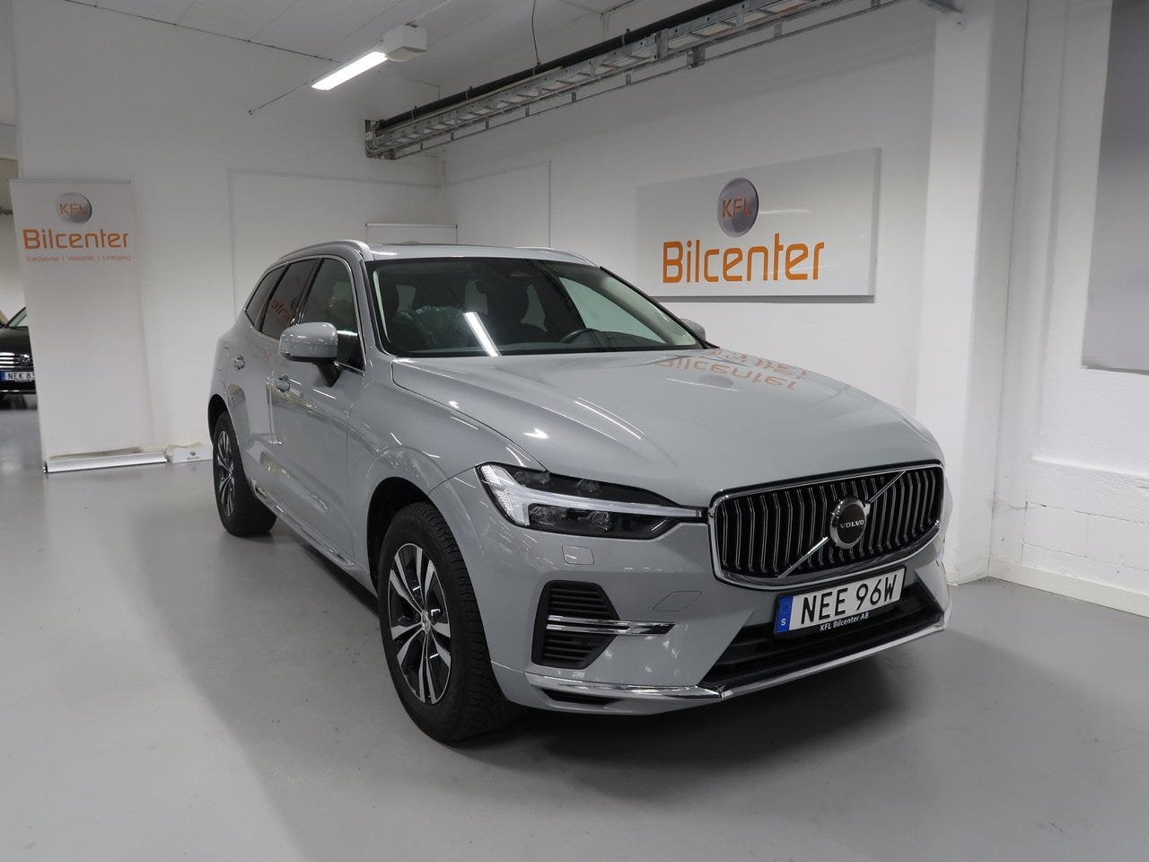 Volvo XC60 2024 – bild 1 av 24