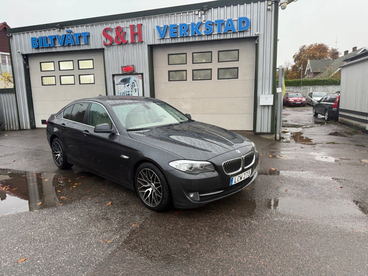 BMW 520d 2011 – bild 1 av 12