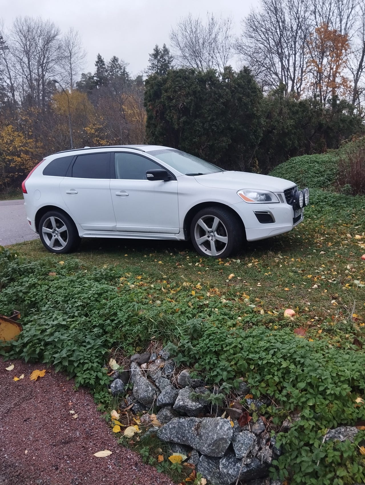 Volvo XC60 2012 – bild 1 av 6