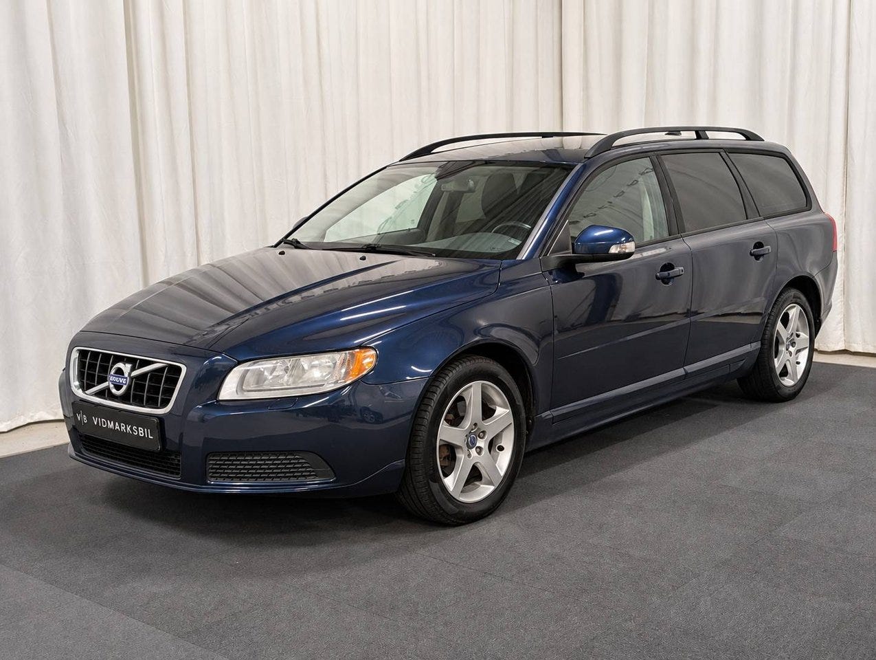 Volvo V70 2011 – bild 1 av 13