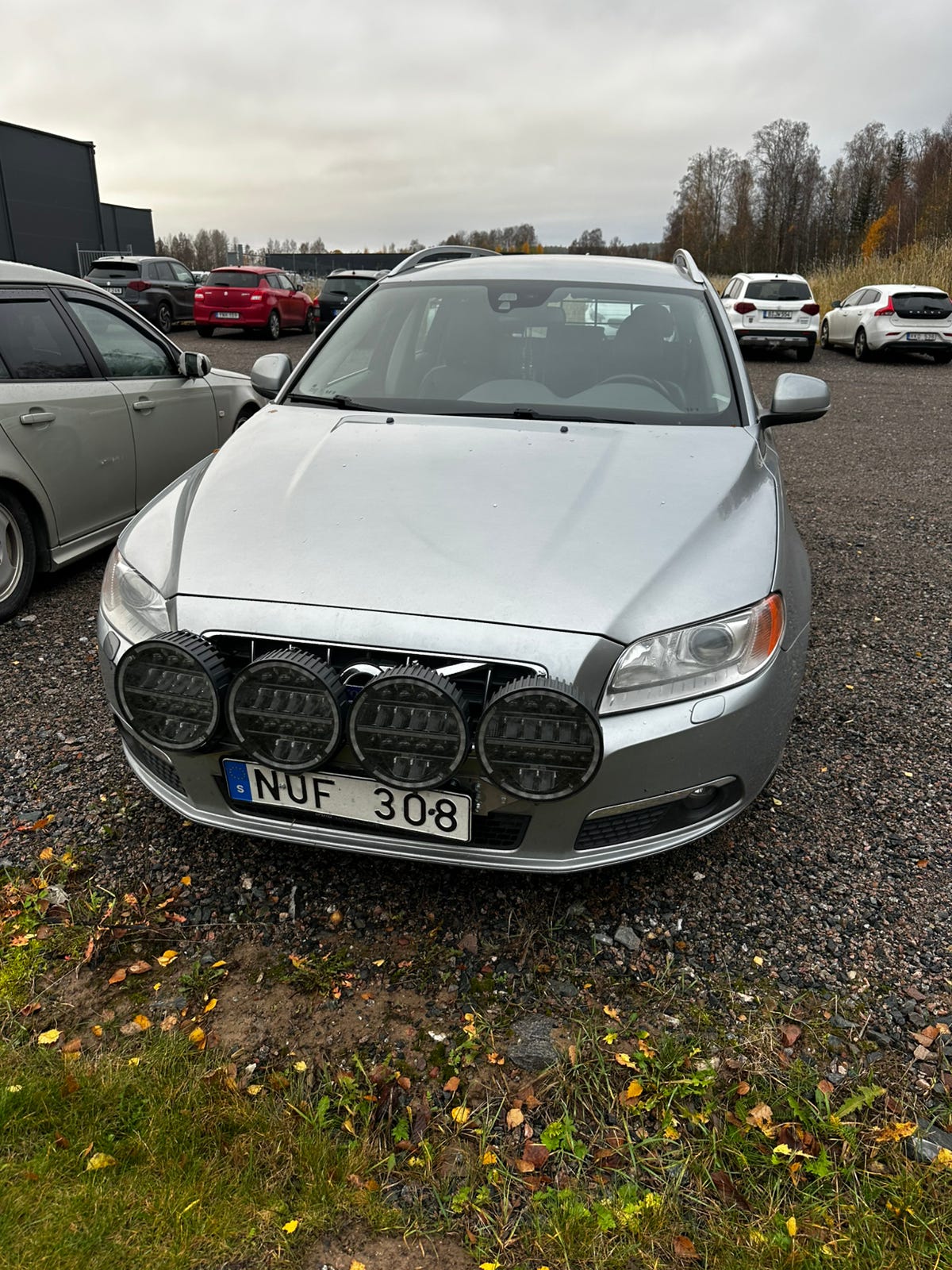 Volvo V70 2012 – bild 1 av 5