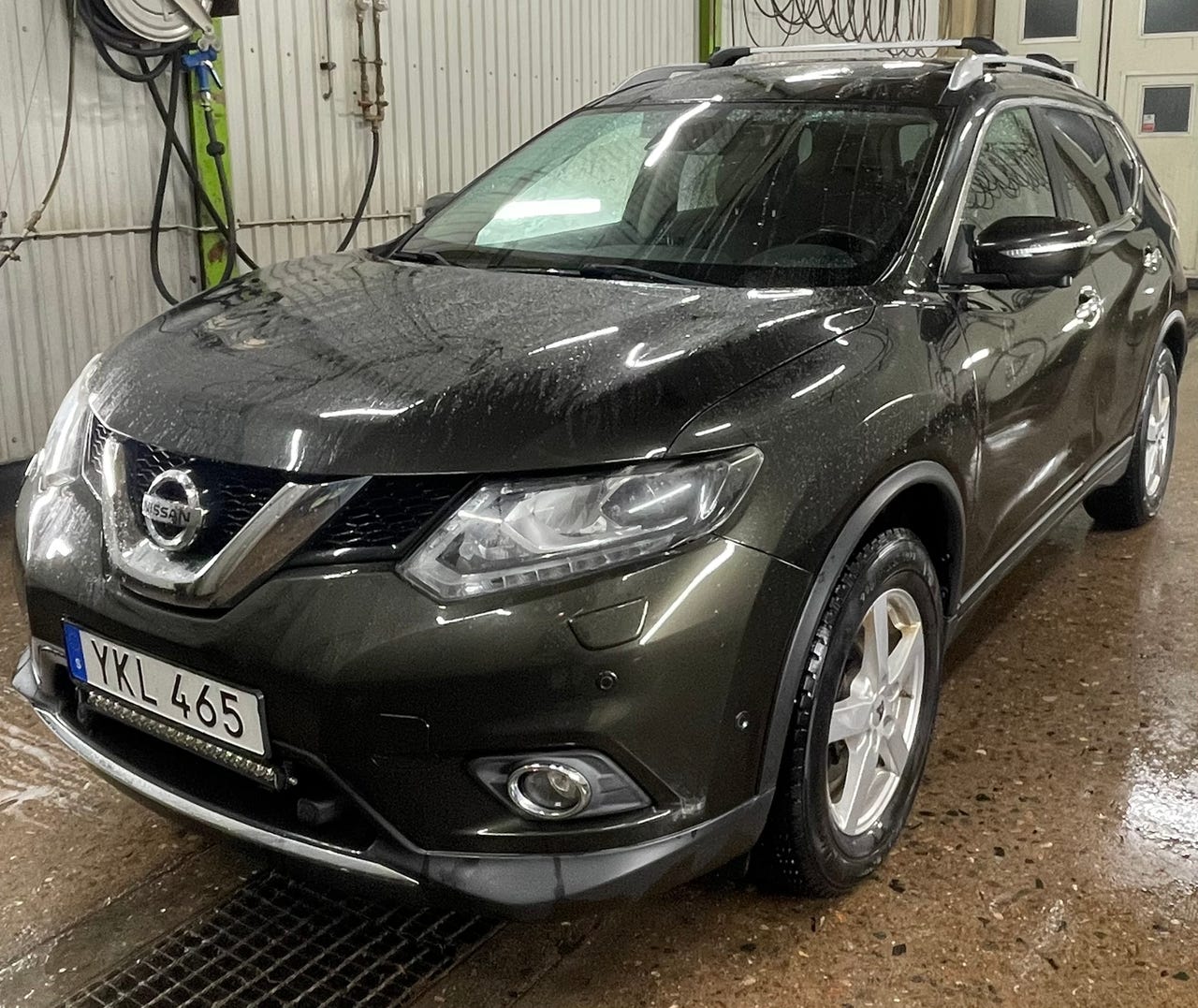 Nissan X-Trail 2017 – bild 1 av 9
