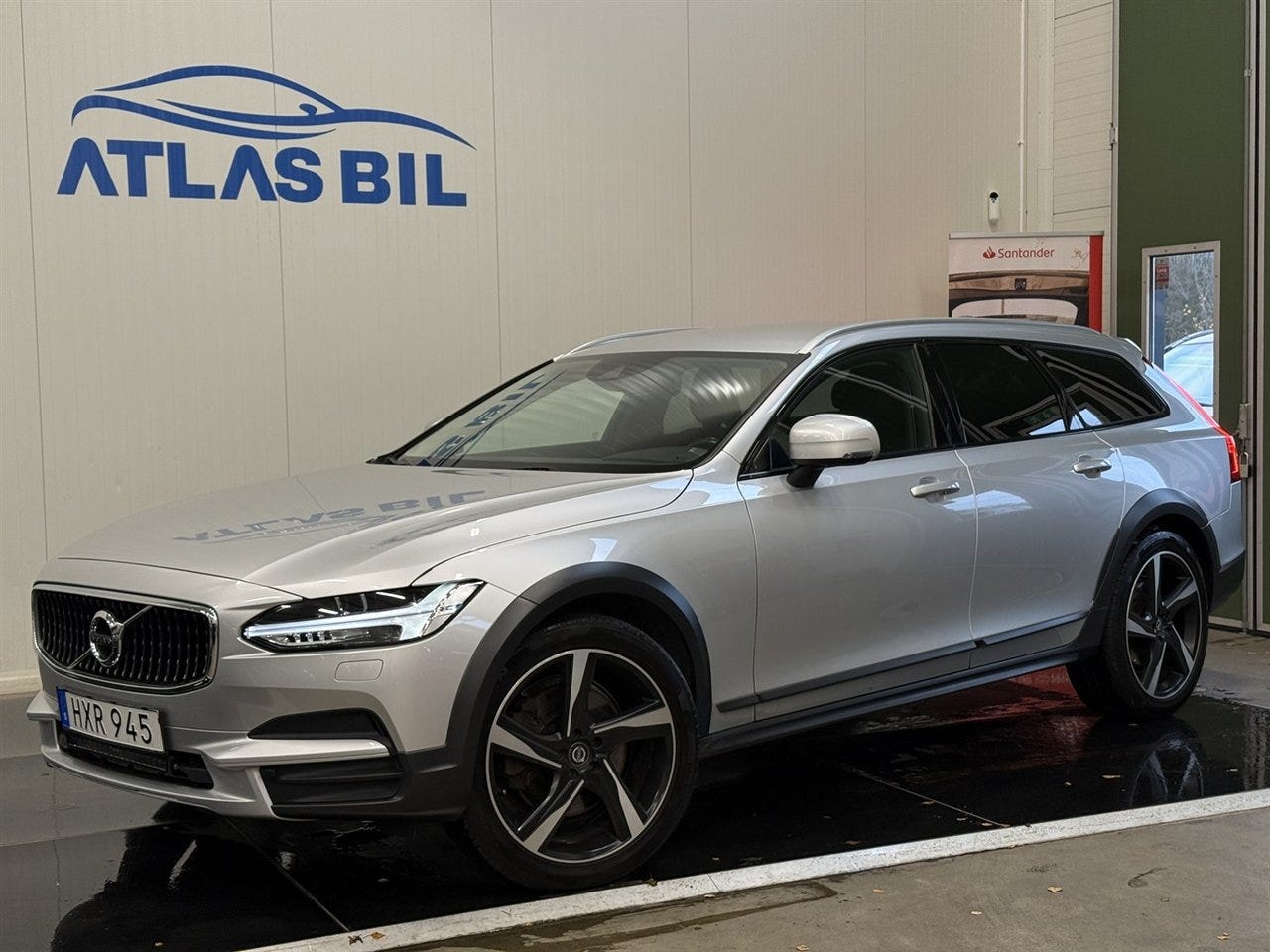 Volvo V90 Cross Country 2019 – bild 1 av 24