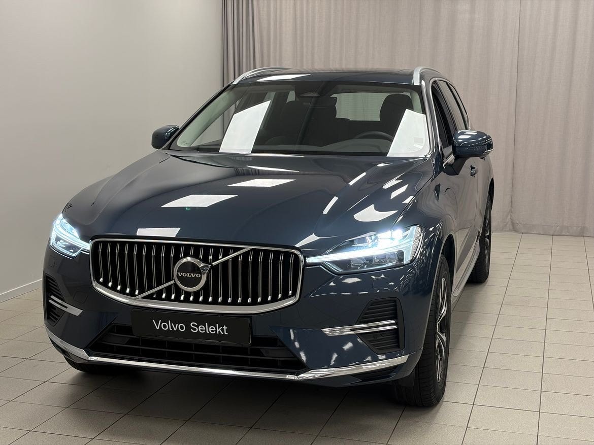 Volvo XC60 2025 – bild 1 av 19