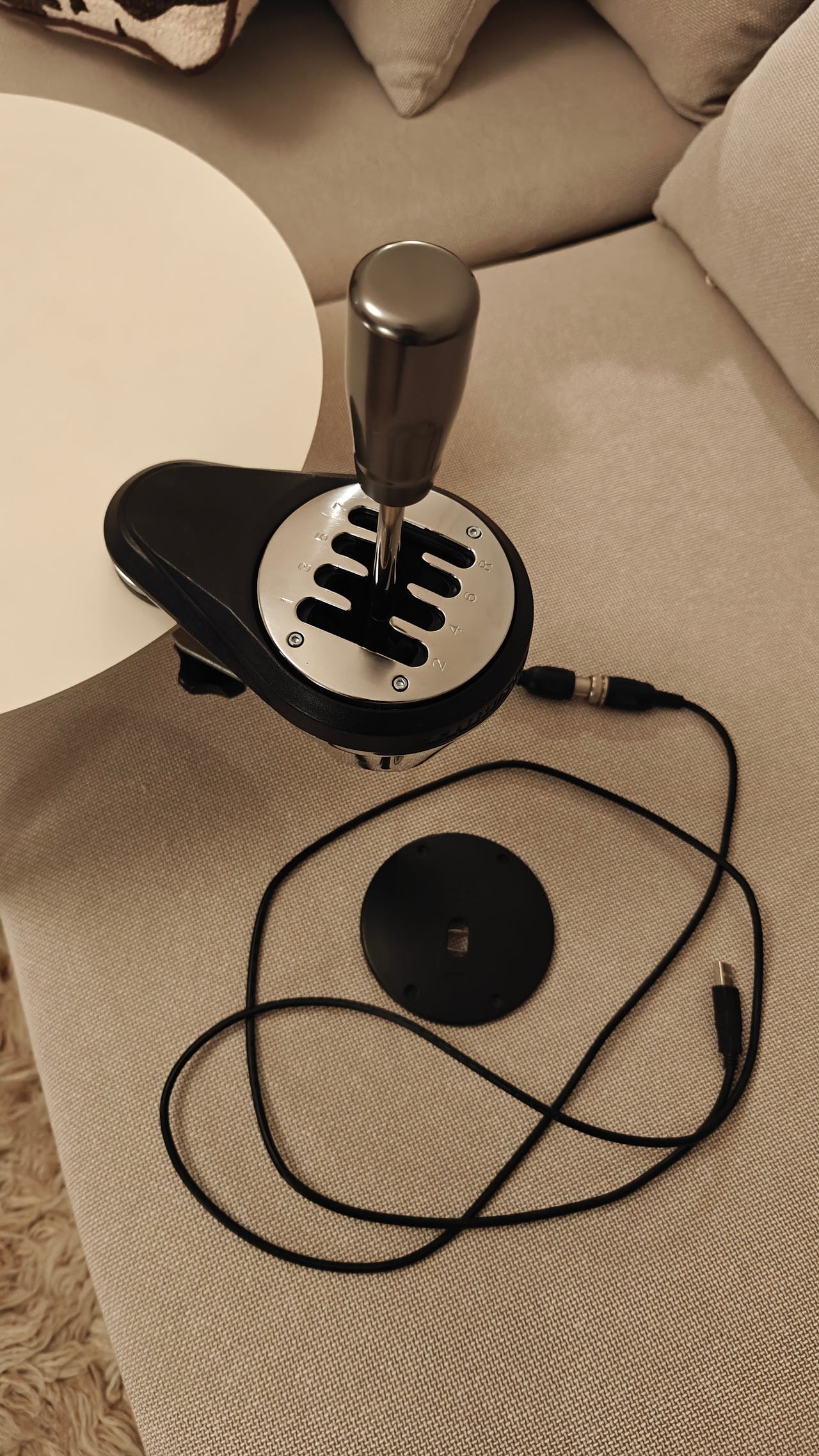Thrustmaster TH8A H-pattern / Sequential Shifter säljes | Blocket
