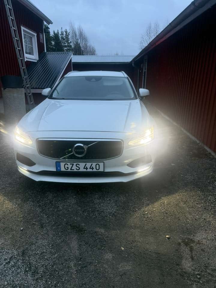 Volvo V90 2017 – bild 1 av 4