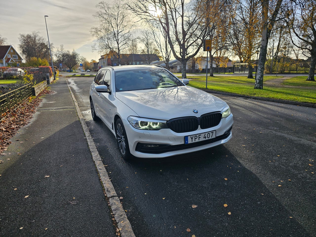 BMW 520d 2018 – bild 1 av 11
