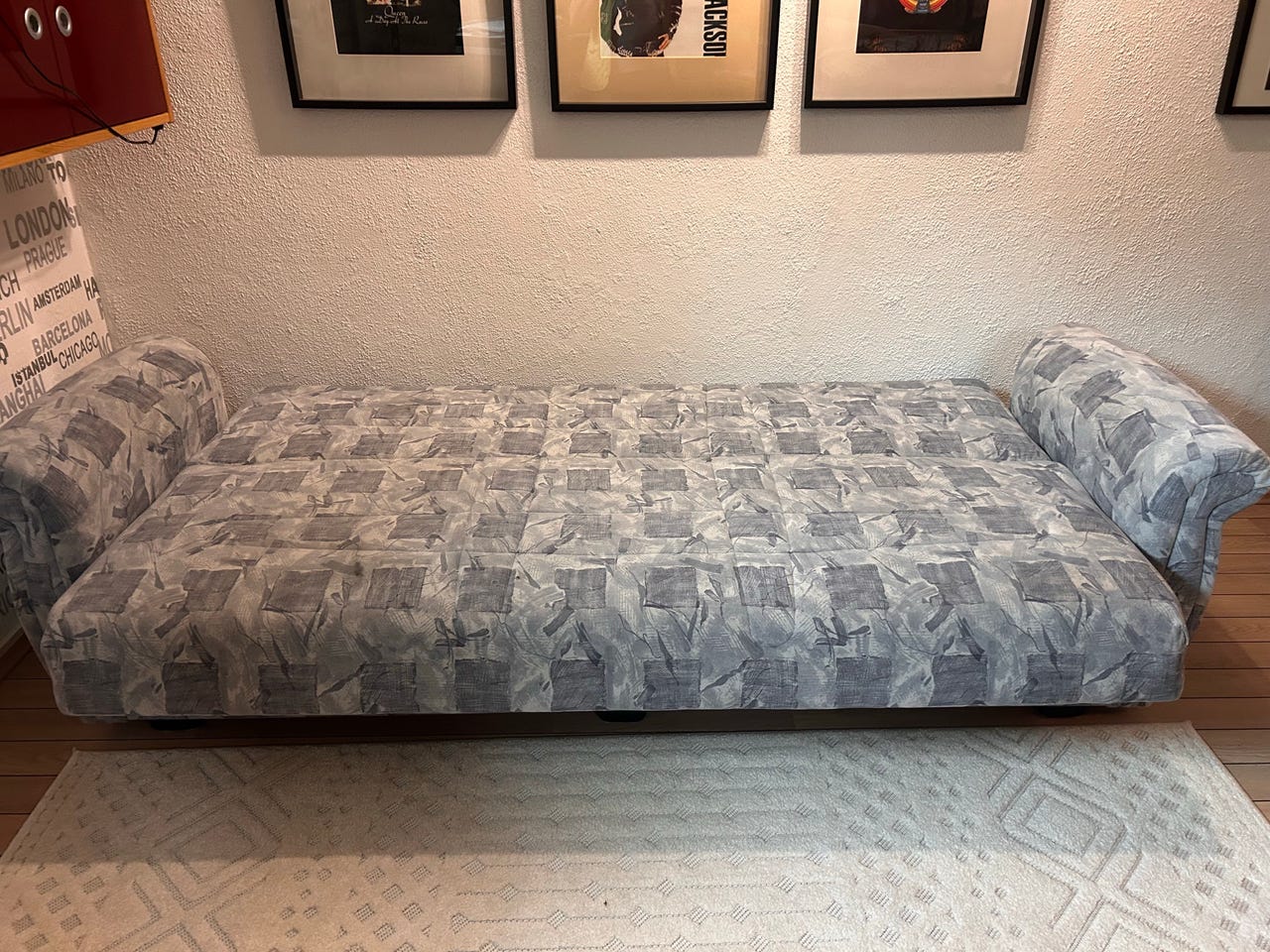 Bäddsoffa, mycket bekväm och praktisk | Blocket