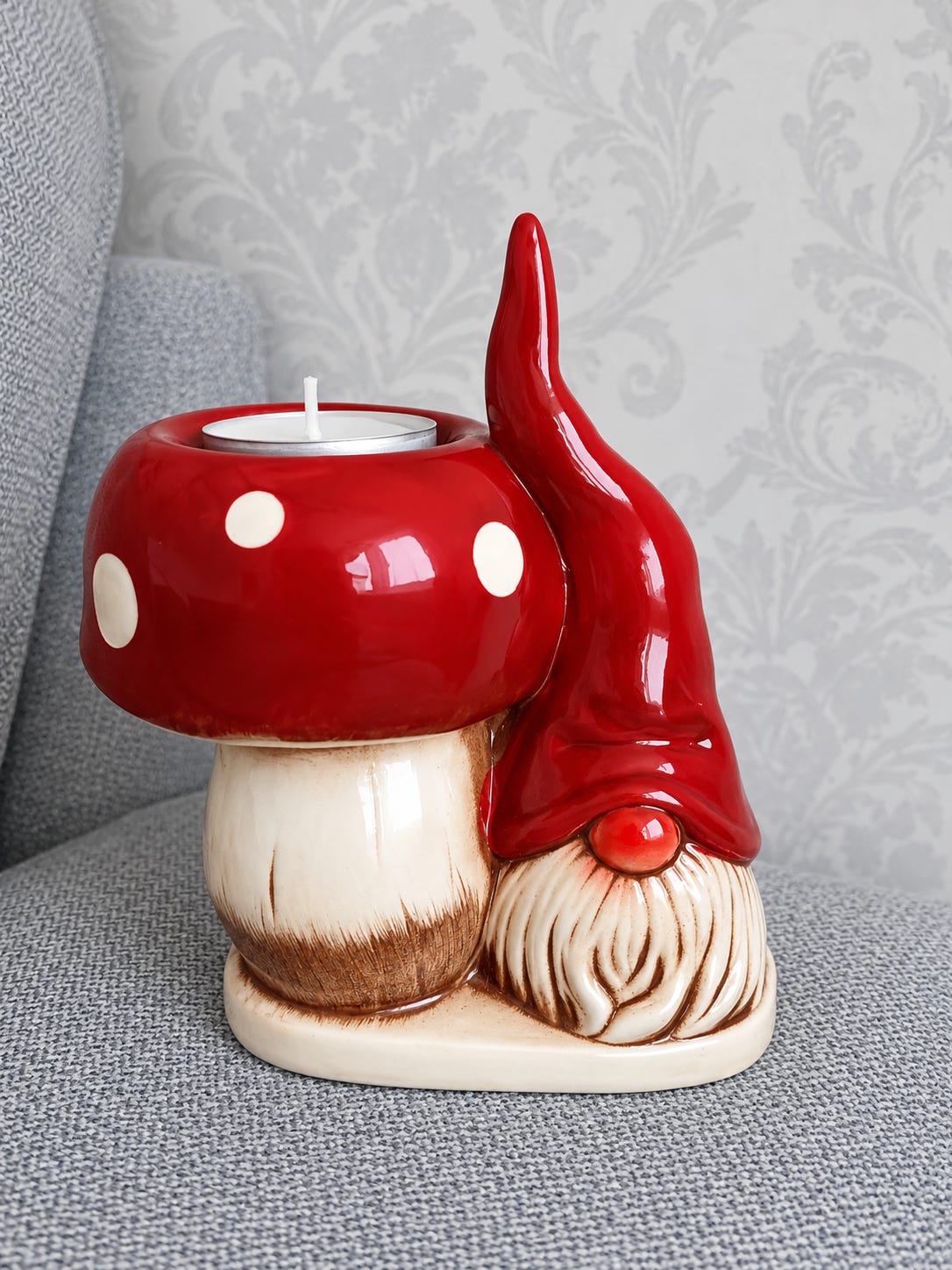 Söt tomte med svamp – ljusstake i keramik | Blocket