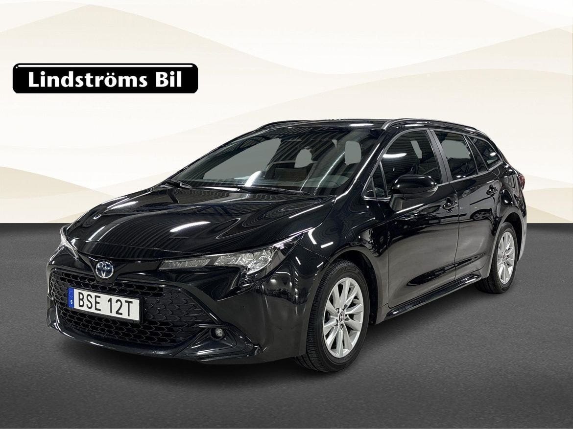 Toyota Corolla 2024 – bild 1 av 21