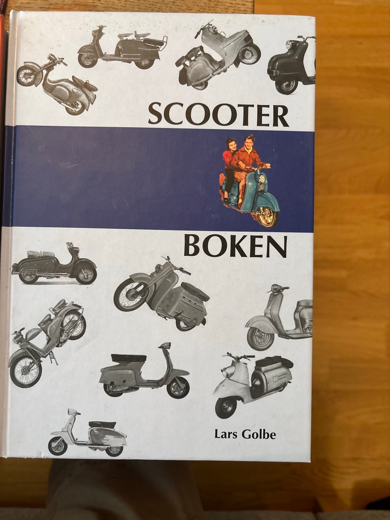 Tretti knyck! och Scooterboken – två mopedböcker | Blocket