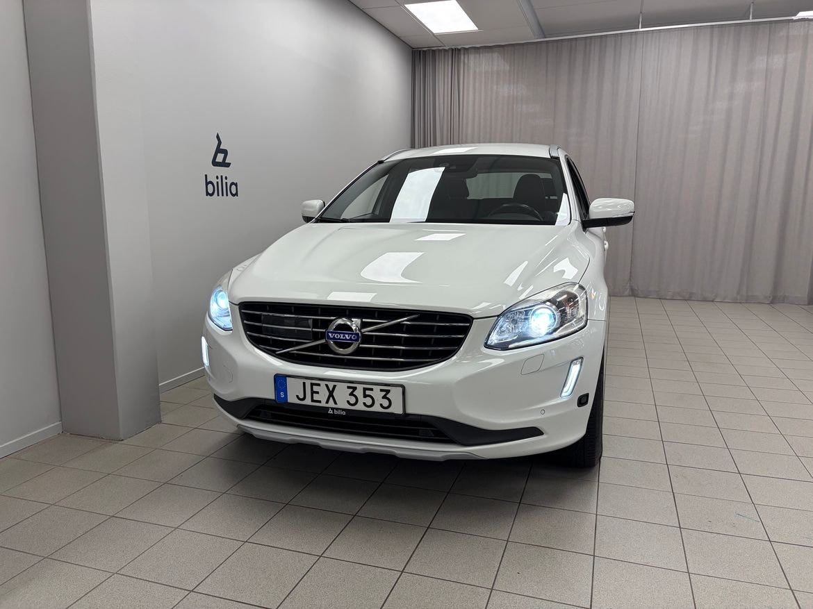 Volvo XC60 2017 – bild 1 av 22