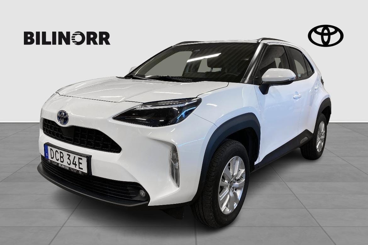 Toyota Yaris Cross 2023 – bild 1 av 12
