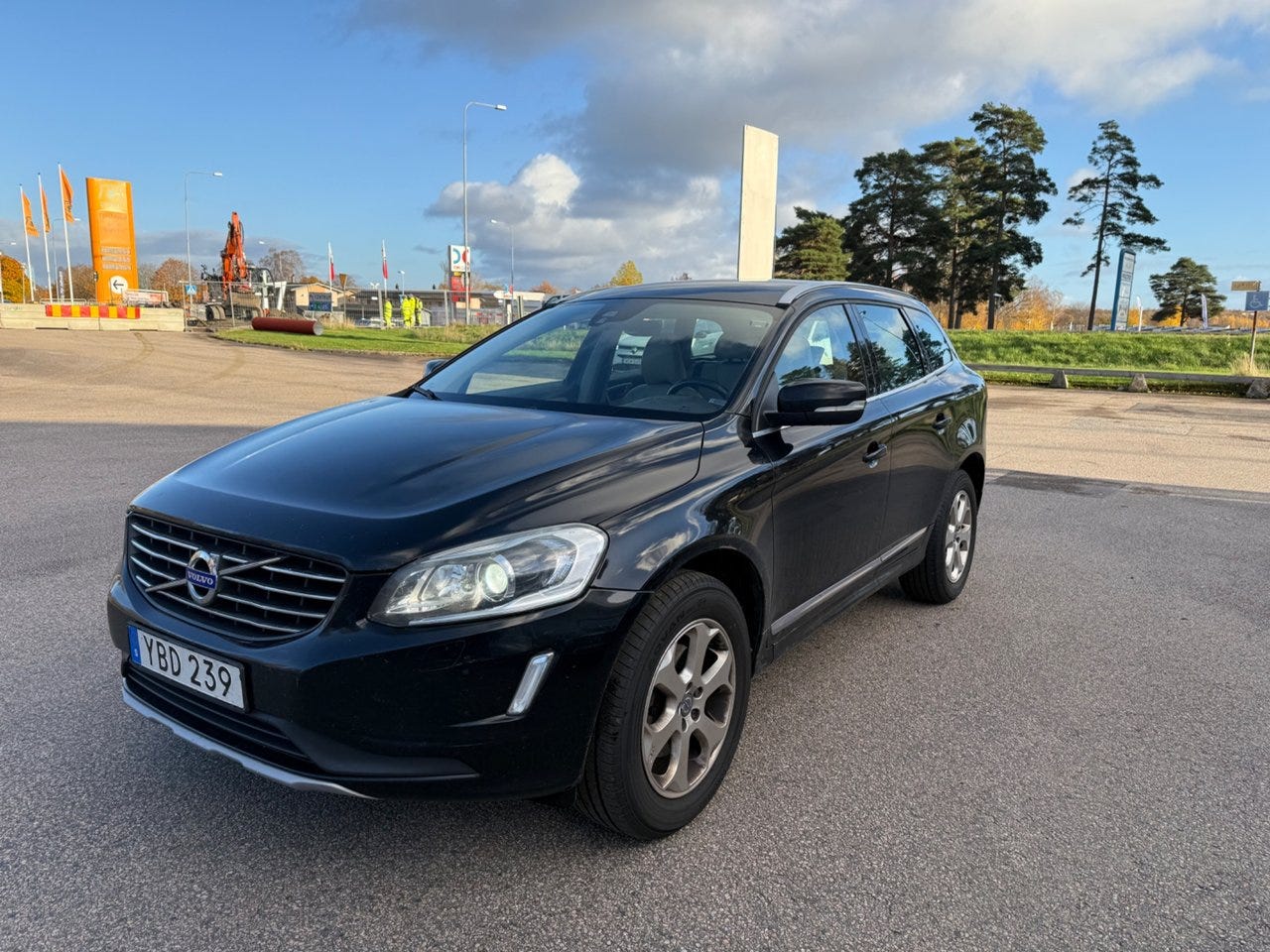Volvo XC60 2016 – bild 1 av 12