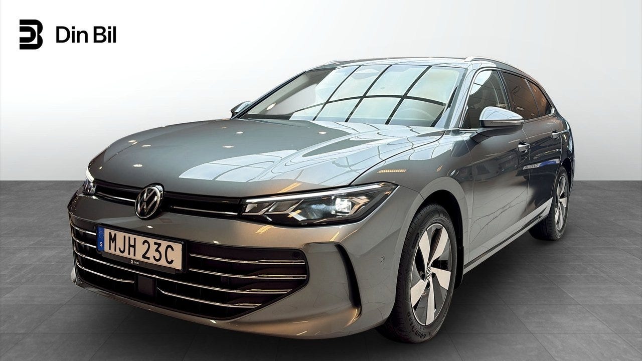 Volkswagen Passat 2025 – bild 1 av 15