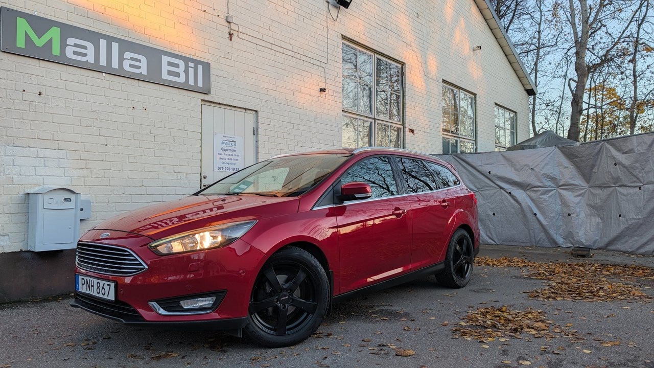 Ford Focus 2015 – bild 1 av 15