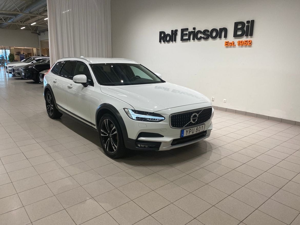 Volvo V90 Cross Country 2019 – bild 1 av 12