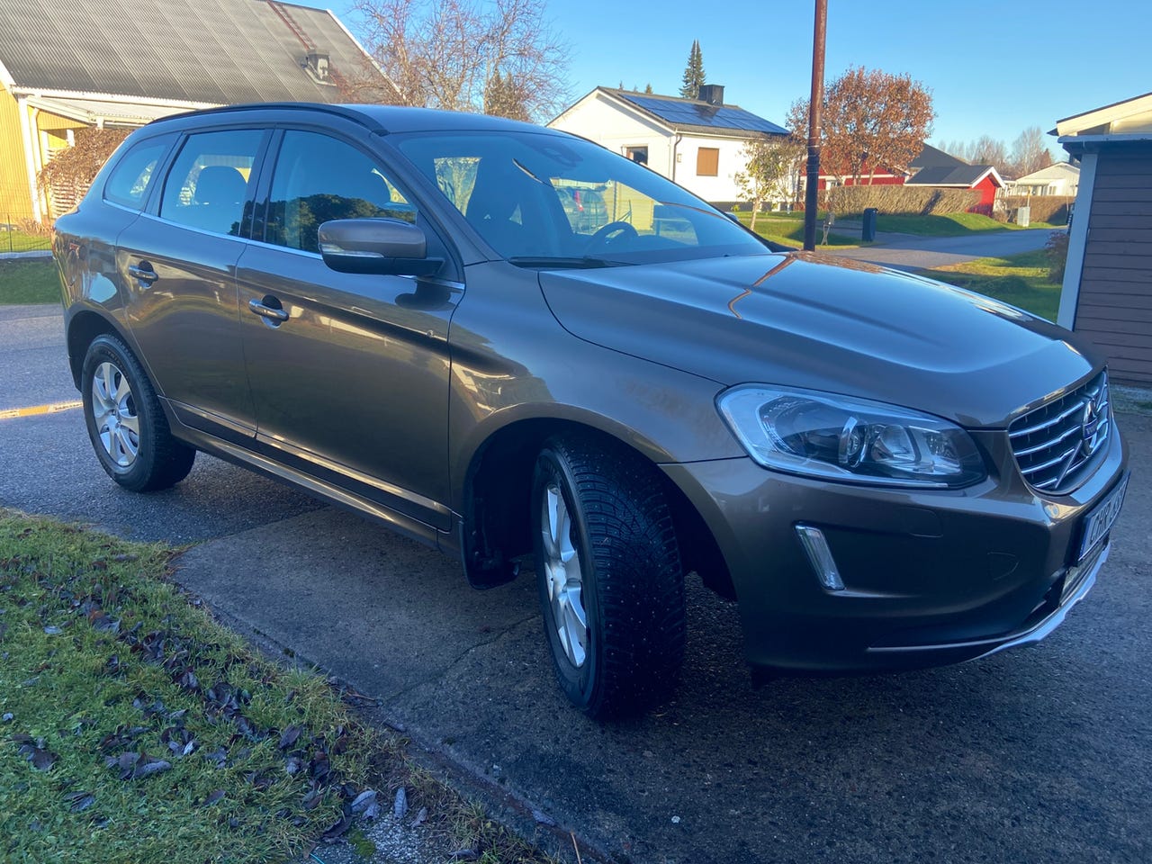 Volvo XC60 2014 – bild 1 av 8