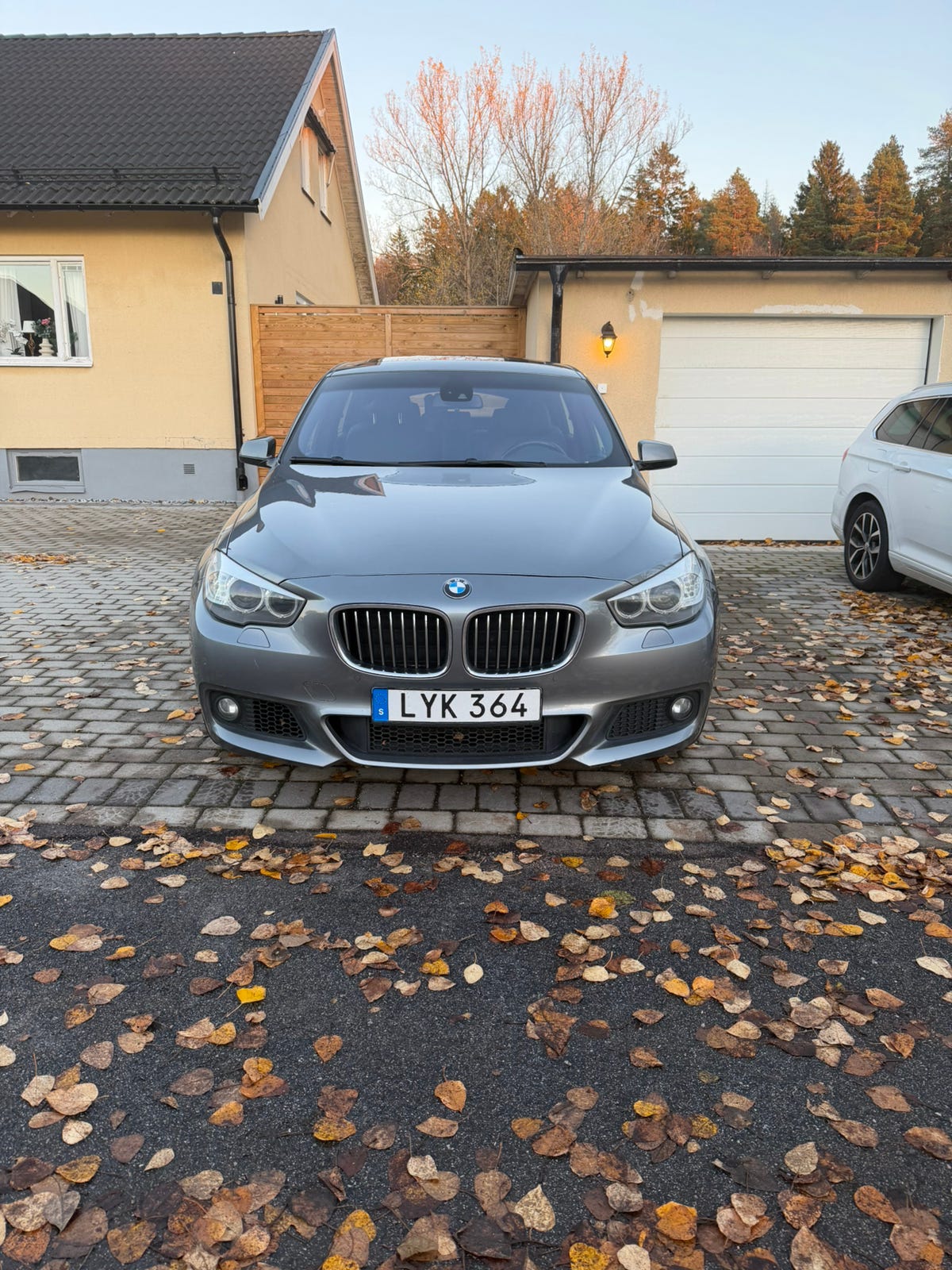 BMW 530d 2012 – bild 1 av 9