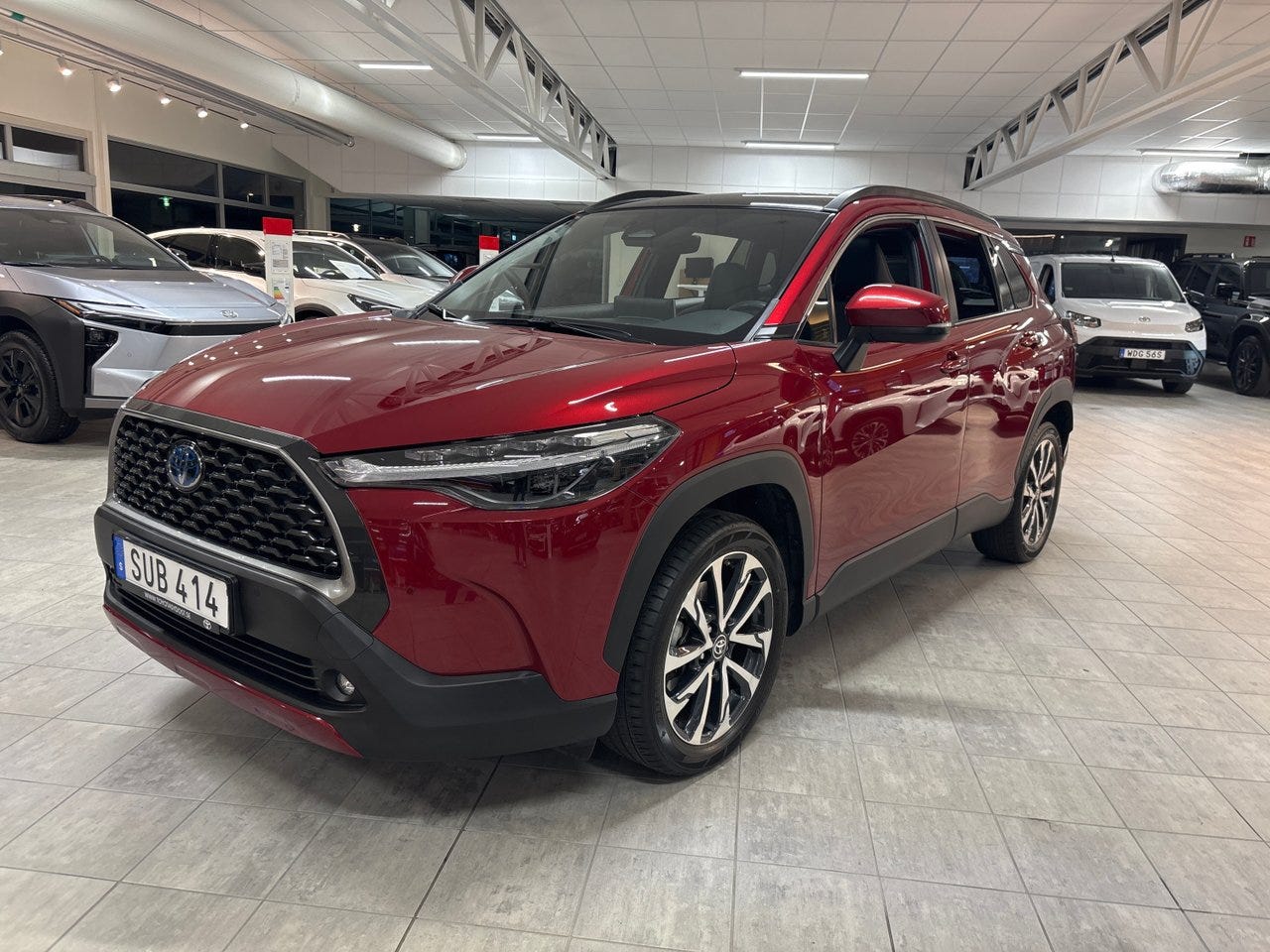 Toyota Corolla Cross 2024 – bild 1 av 8
