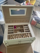 Miniatyrbild