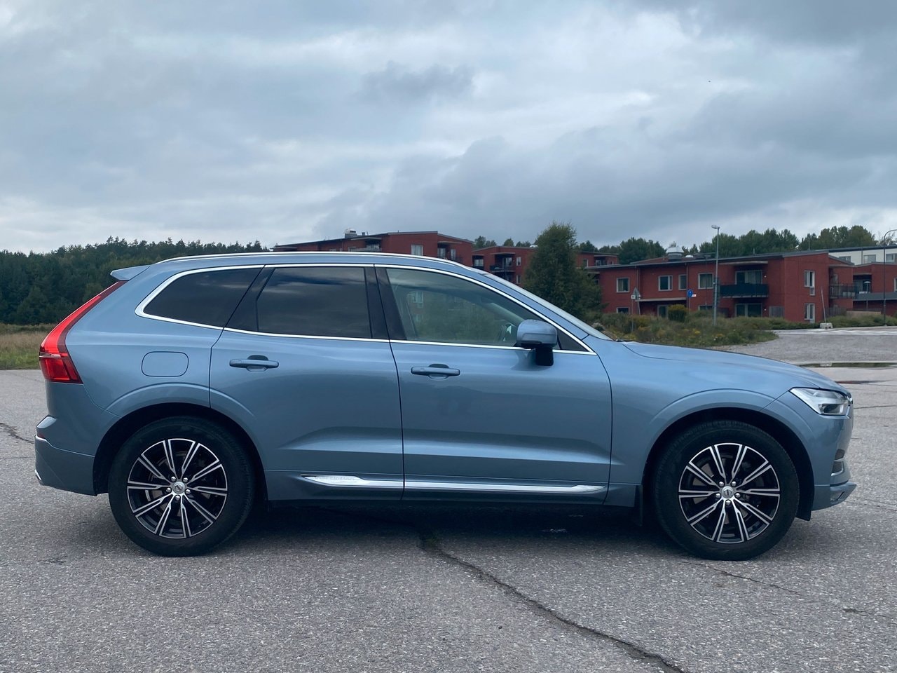 Volvo XC60 250 л.с.