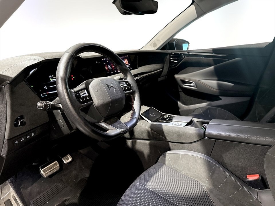 DS 4 E-Tense EAT, 225hp, 2022