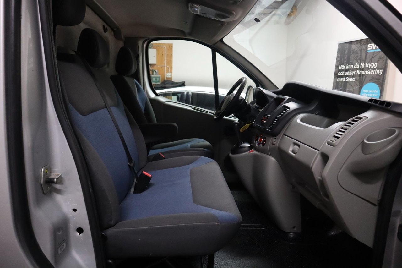 Renault Trafic Van 2.9t 2.0 dCi Quickshift, 114hp, 2013