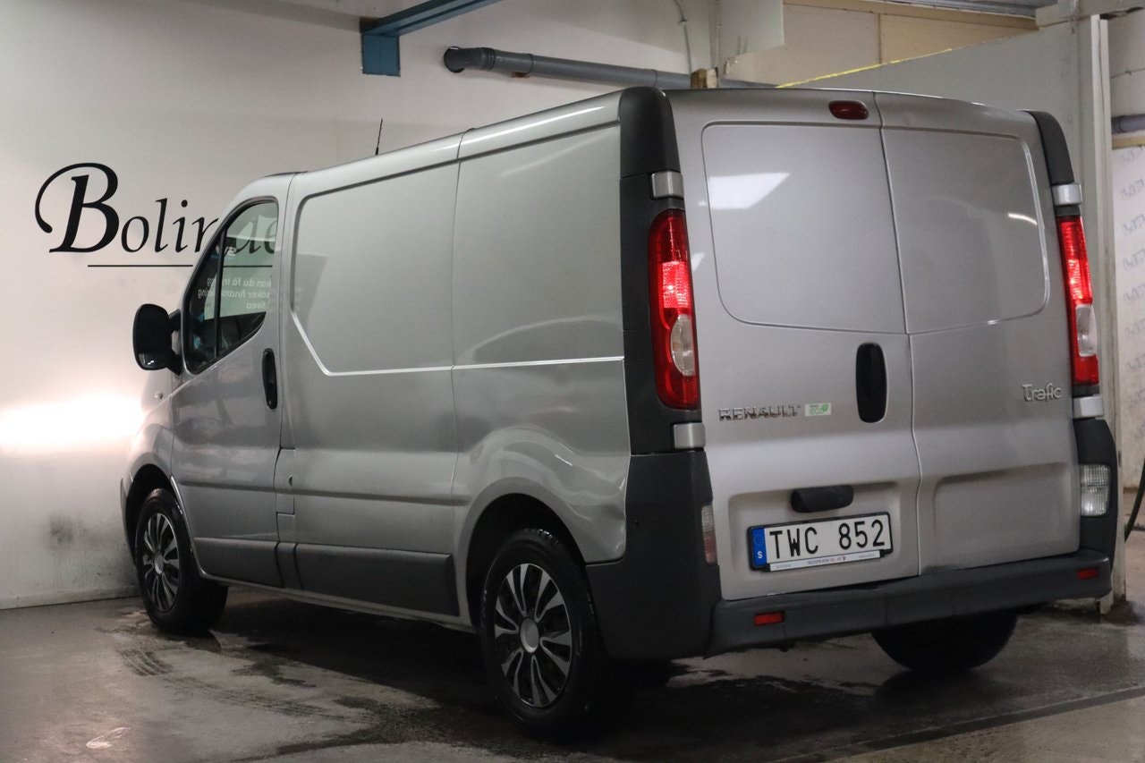 Renault Trafic Van 2.9t 2.0 dCi Quickshift, 114hp, 2013