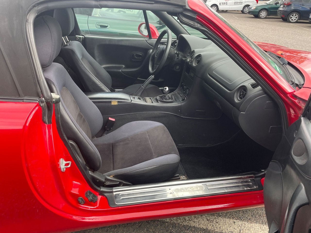Mazda MX-5 1.6 Manual, 5-trins, 110ps, 2000