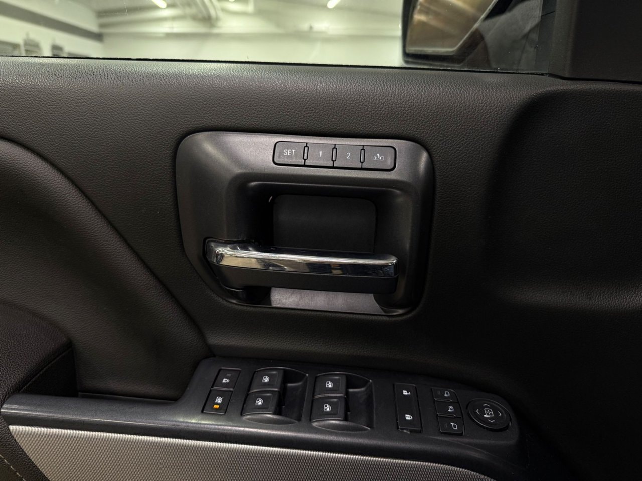 Chevrolet Cheyenne 1500 Crew Cab 6.2 V8 E85 4WD Hydra-Matic, 426hk, 2018