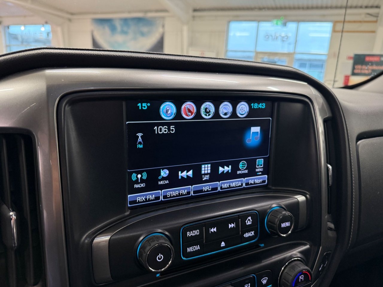 Chevrolet Cheyenne 1500 Crew Cab 6.2 V8 E85 4WD Hydra-Matic, 426hk, 2018