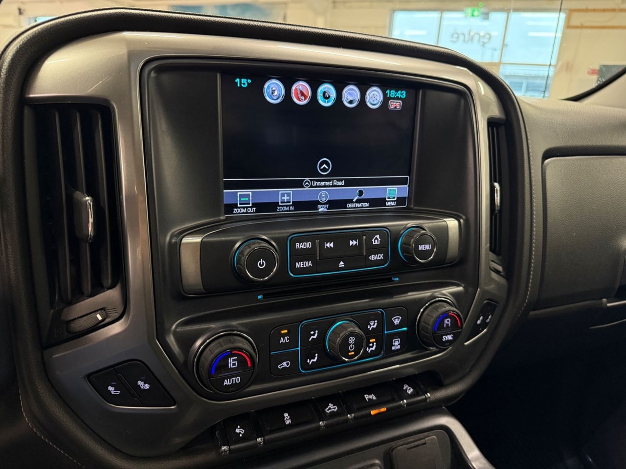 Chevrolet Cheyenne 1500 Crew Cab 6.2 V8 E85 4WD Hydra-Matic, 426hk, 2018