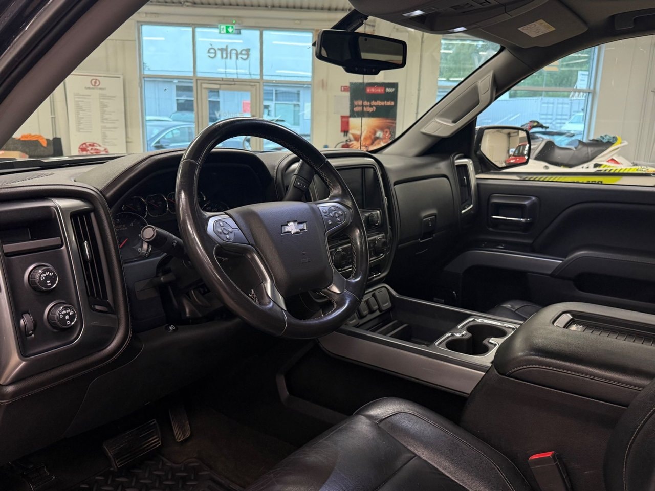 Chevrolet Cheyenne 1500 Crew Cab 6.2 V8 E85 4WD Hydra-Matic, 426hk, 2018