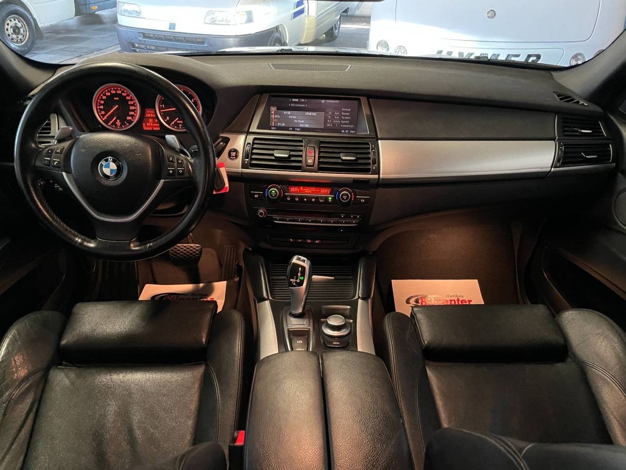 BMW X6 xDrive35d | 286 ch | BVA | Cuir | Toit ouvrant | GPS | Phares xénon | Hayon électrique