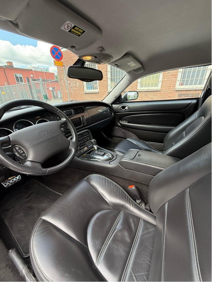 Jaguar XKR Automatic, 6-trins, 396ps, 2006