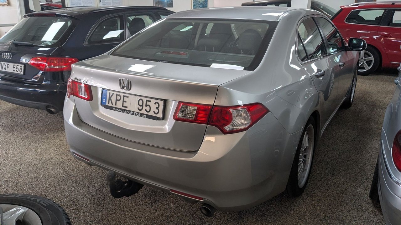 Honda Accord 2.0 i-VTEC Manual, 156hp, 2011