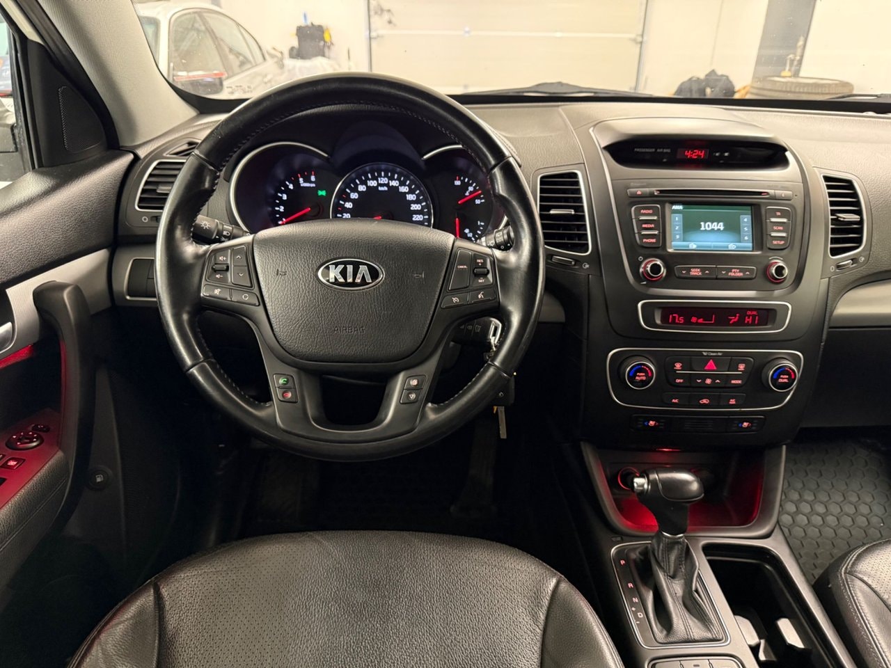 Kia Sorento 2.2 CRDi 4WD Automatic, 6-trins, 197ps, 2014