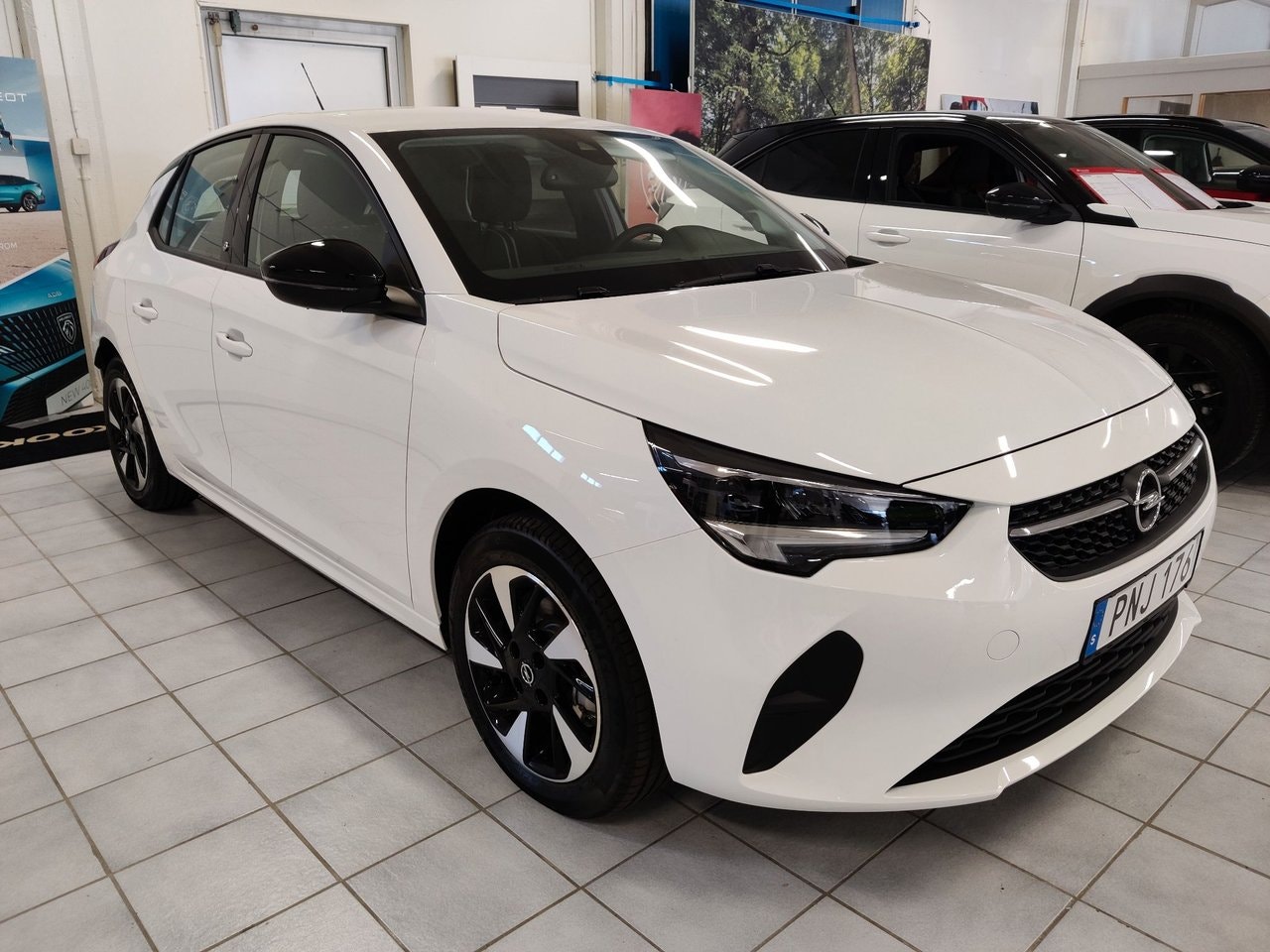 Opel Corsa-e, 136hp, 2022
