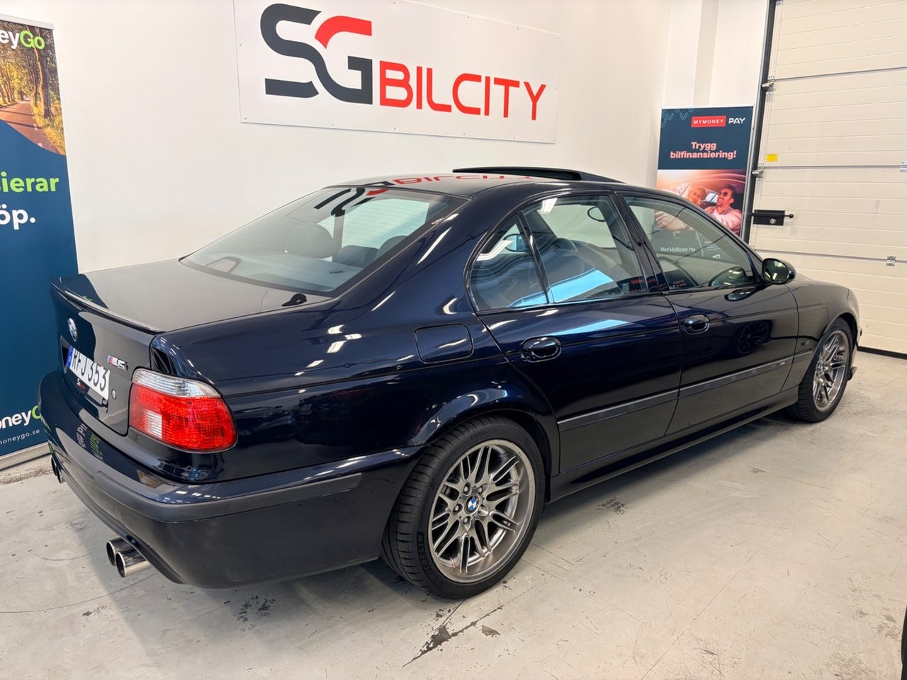 BMW M5 Sedan Manual, 400hp, 2000